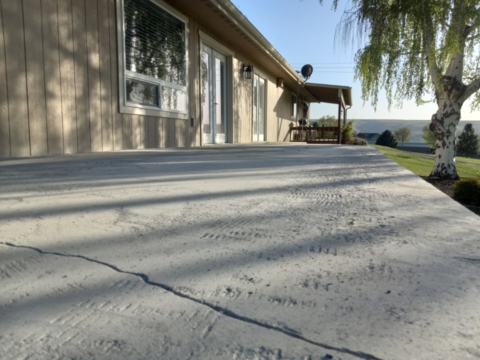 Concrete resurfacing and repair affordable concrete solutions